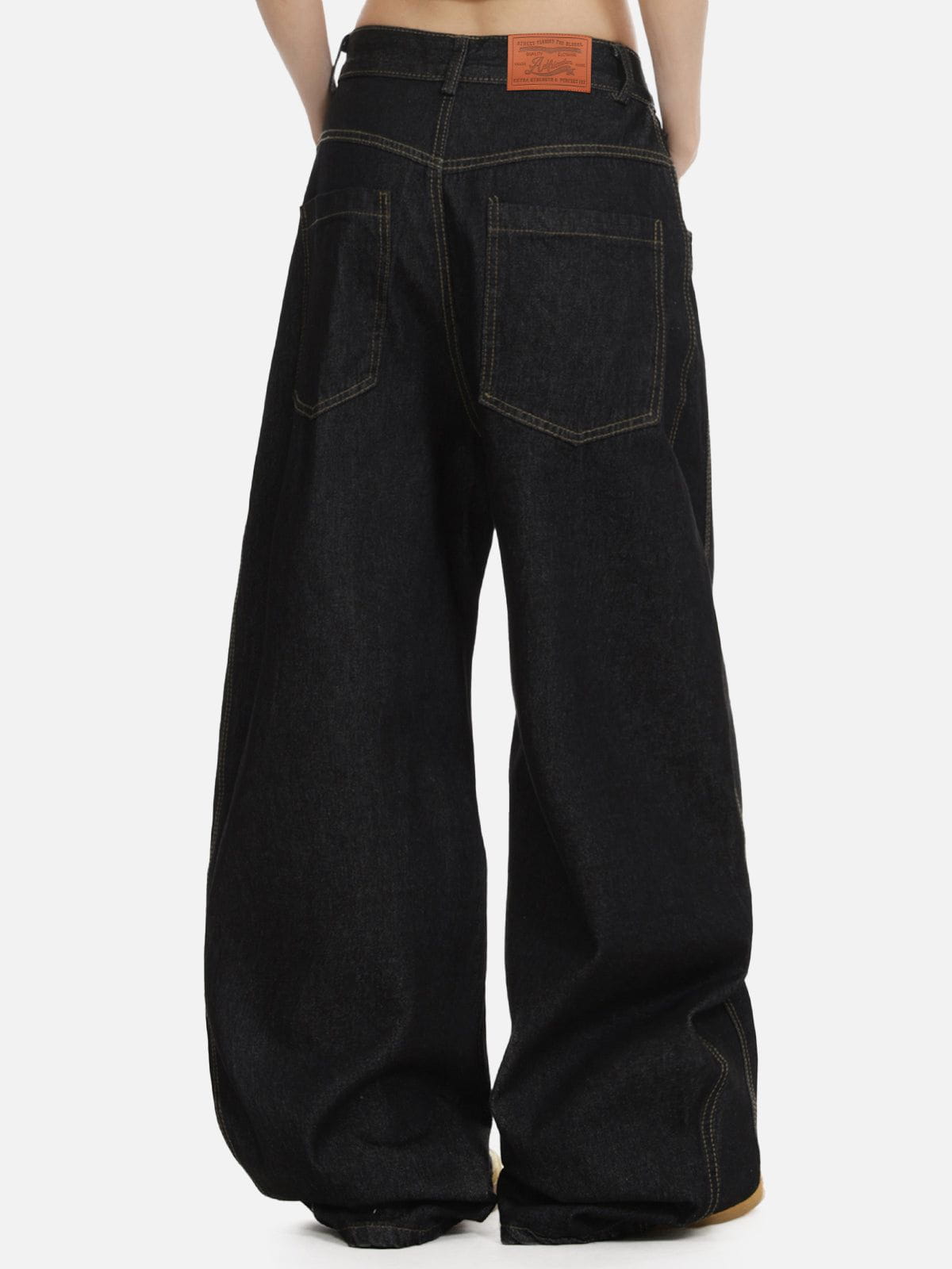 Fushya Embroidery Baggy Barrel Jeans