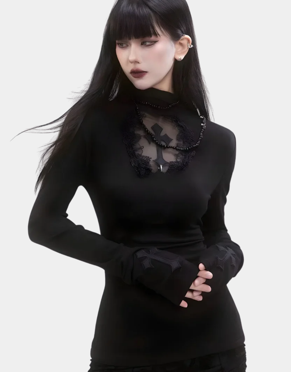 Fvshya U-Neck Cross Cut Out Top